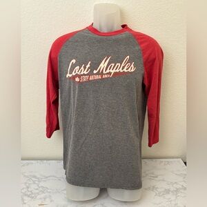 Vintage Lost Maples T-Shirt Long Sleeve M Red Gray State Natural Area Pullover